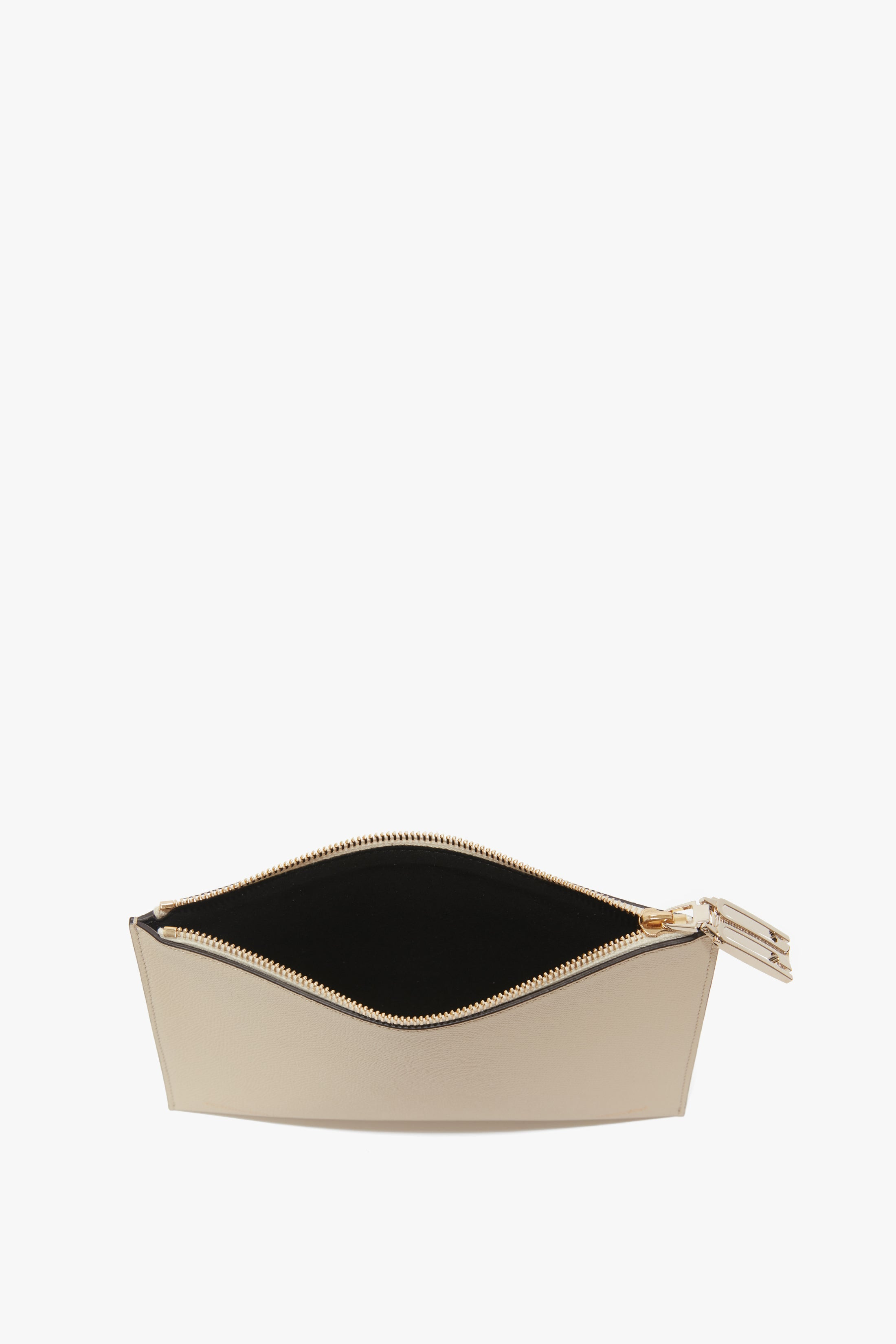Exclusive Pochette Bag In Ivory - 6