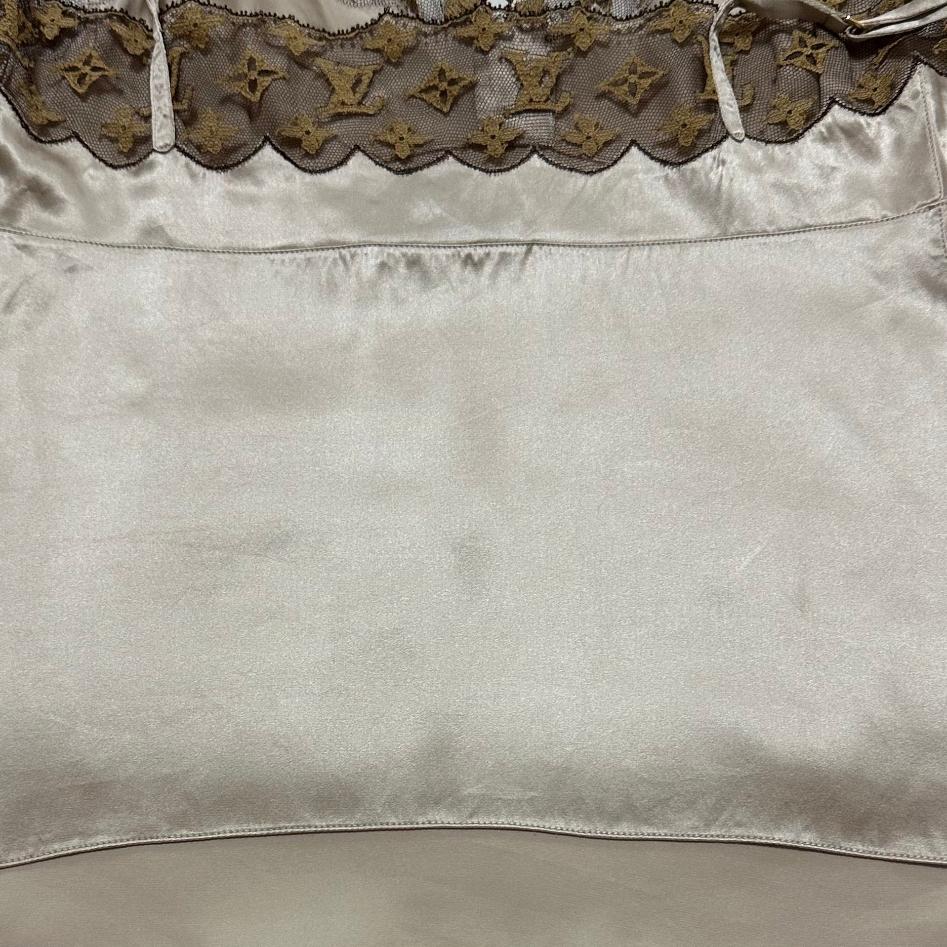 LOUIS VUITTON Silk Camisole with Monogram Lace Trim - 4