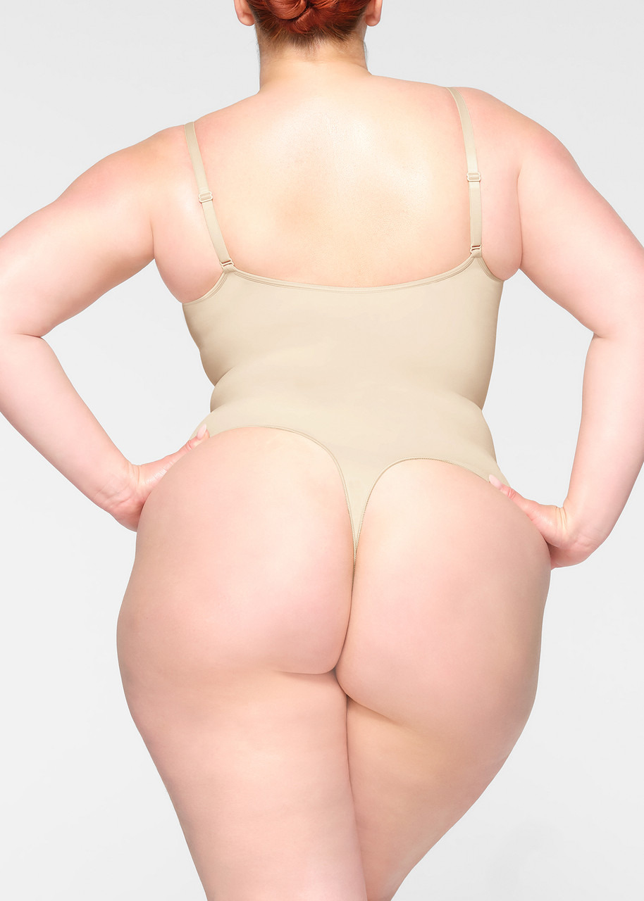 Skims Seamless Sculpt Thong Bodysuit - 3