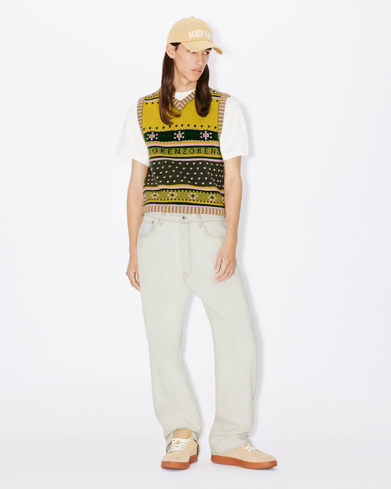 Fairisle knitted jumper vest 5