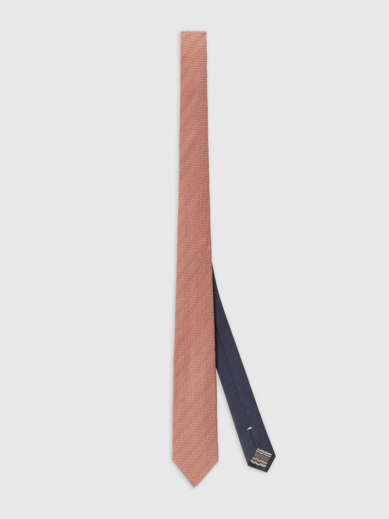 Tie with oblique chevron pattern 1