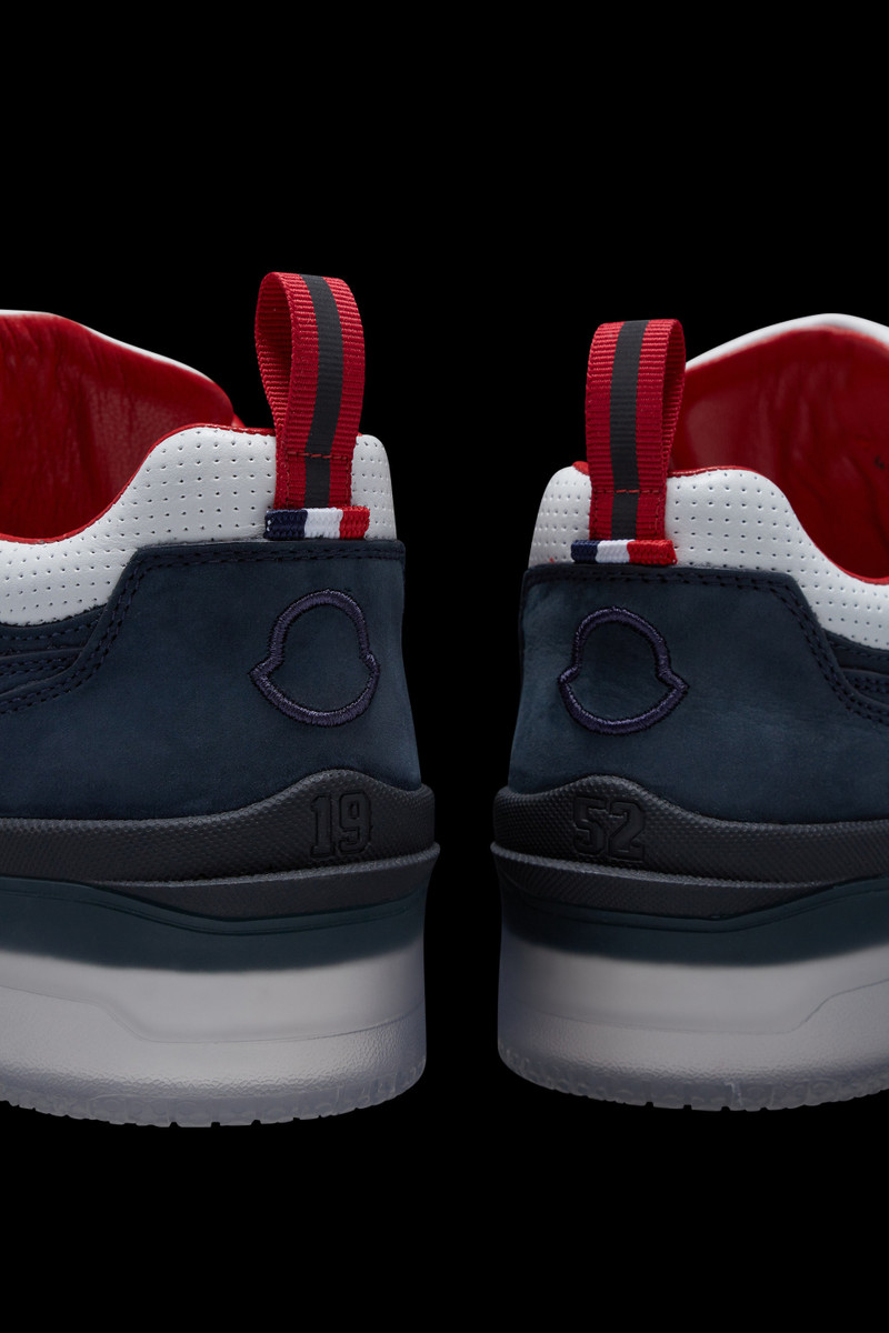 Pivot Low-Top Sneakers 8