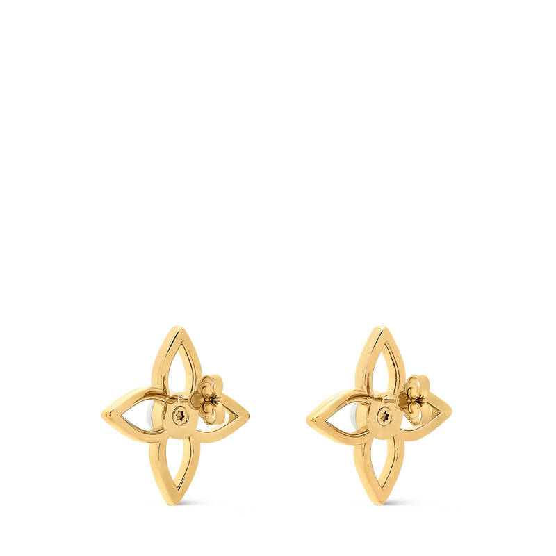 Pearly Flower Stud Earrings 3