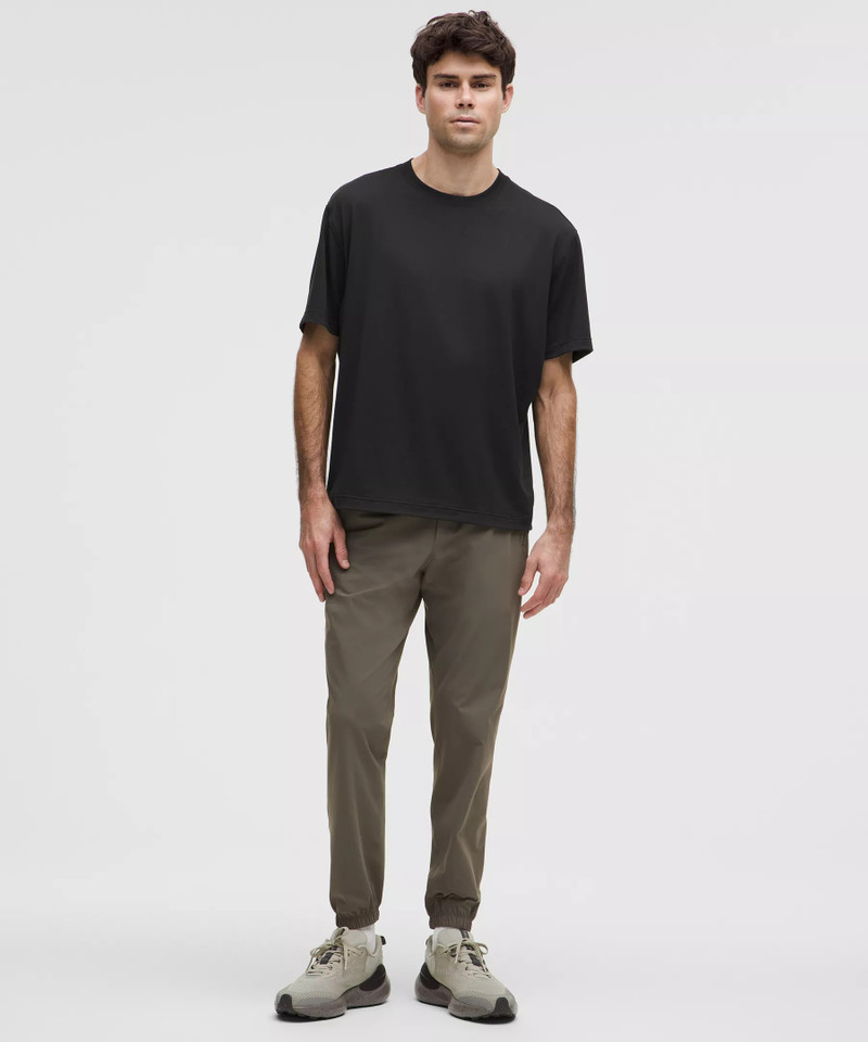 lululemon EasySet Training Short-Sleeve Shirt *Shorter outlook