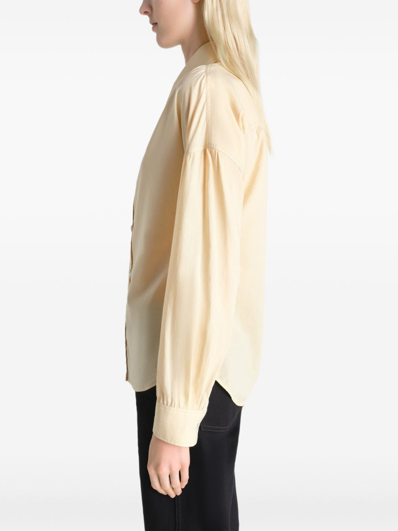 pointed-collar shirt 4