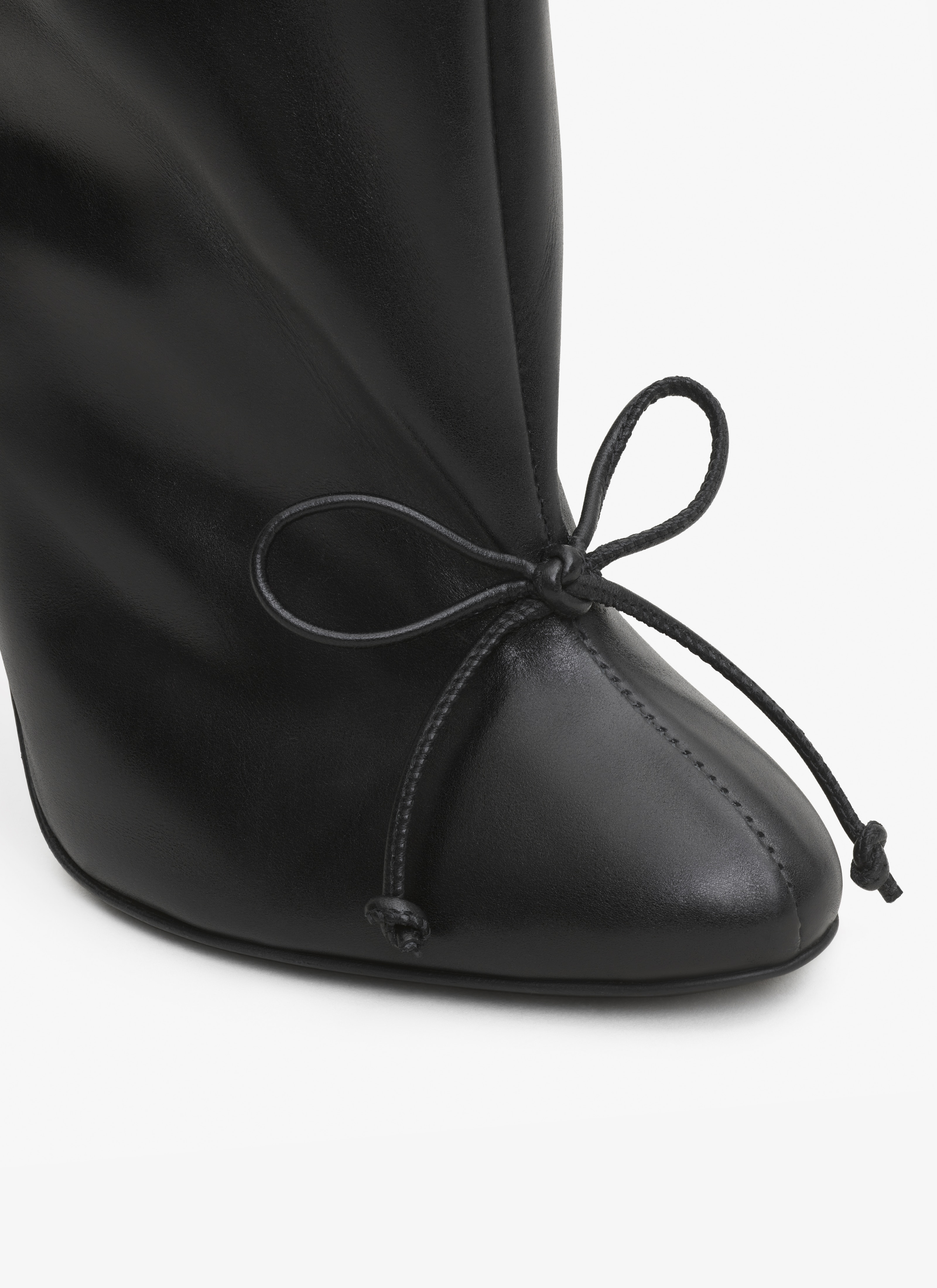 DECOLLETE LOW BOOTS IN LAMBSKIN - 4
