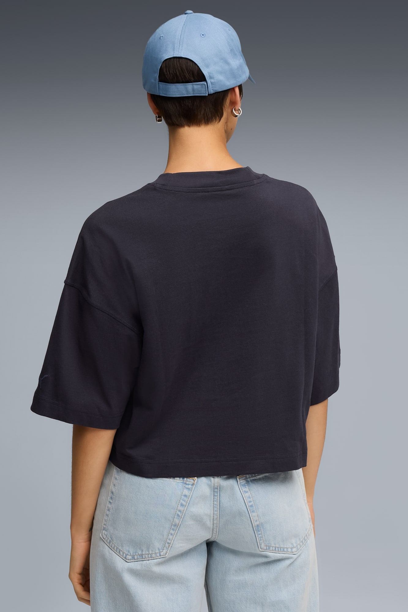 Premium Essentials Graphic Tee Women - 4