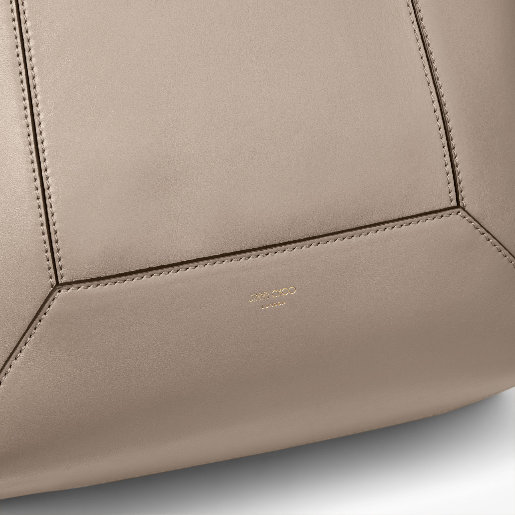 Diamond Tote M
Taupe Calf Leather Tote Bag - 4