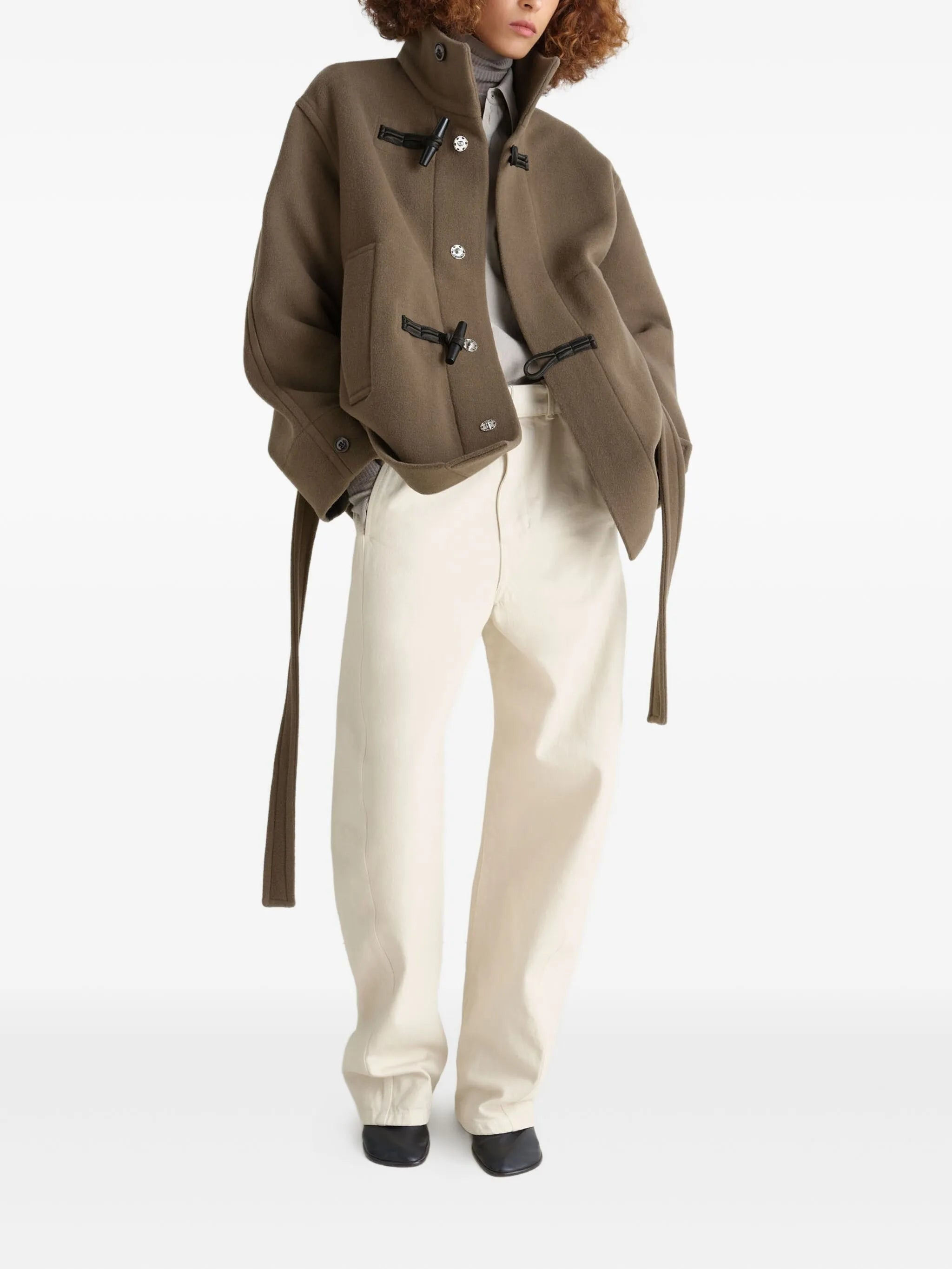 toggle-fastening belted duffle coat - 2