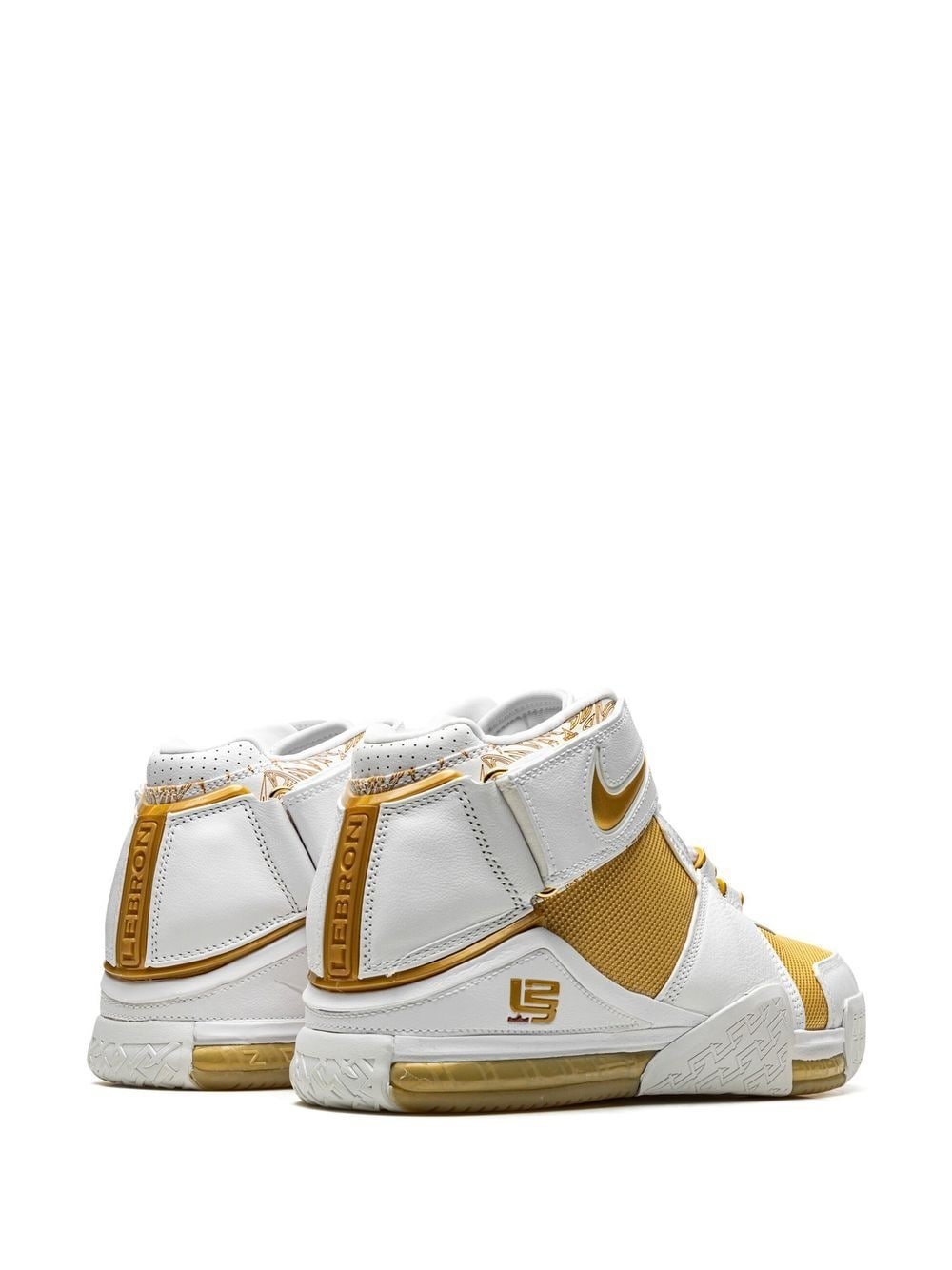 LeBron 2 panelled sneakers - 3