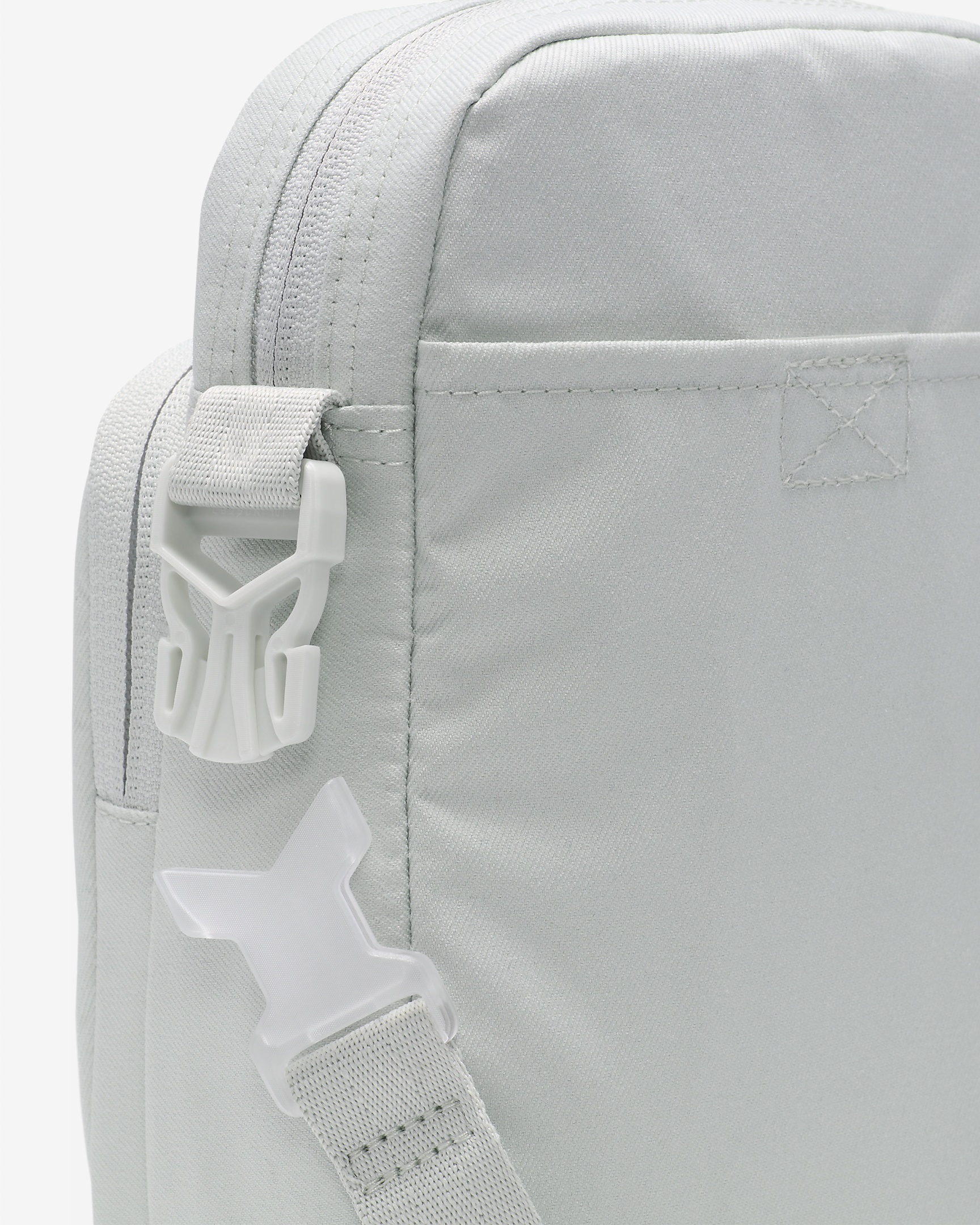 Nike Elemental Premium Crossbody Bag (4L) - 8
