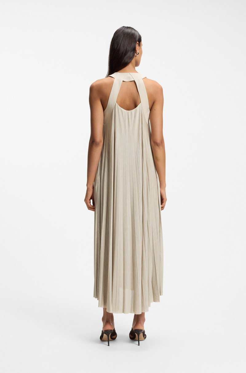 PLISSÉ-PLEAT DRESS WITH HALTERNECK 5