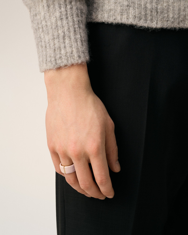 AMI Paris PINK BRASS HAMMERED LACQUERED RING outlook