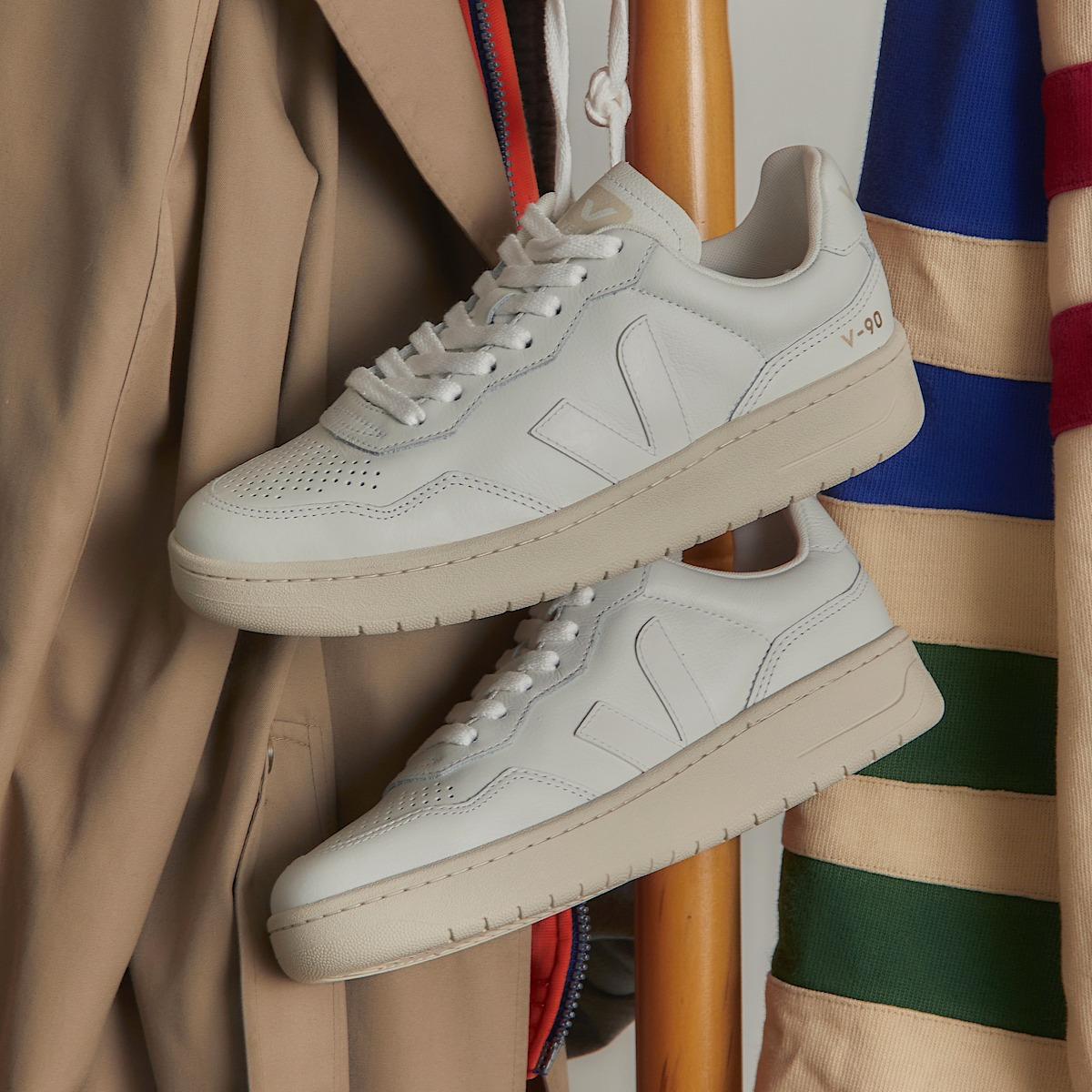V-90 LEATHER WHITE - 4