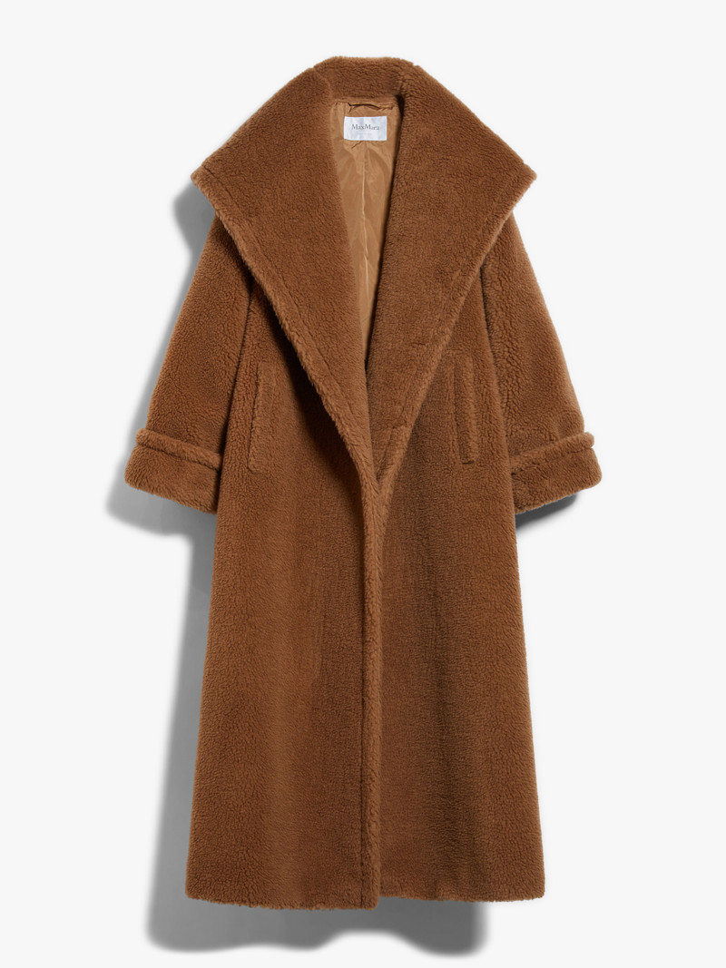 APOGEO Oversized Teddy wrap coat 1