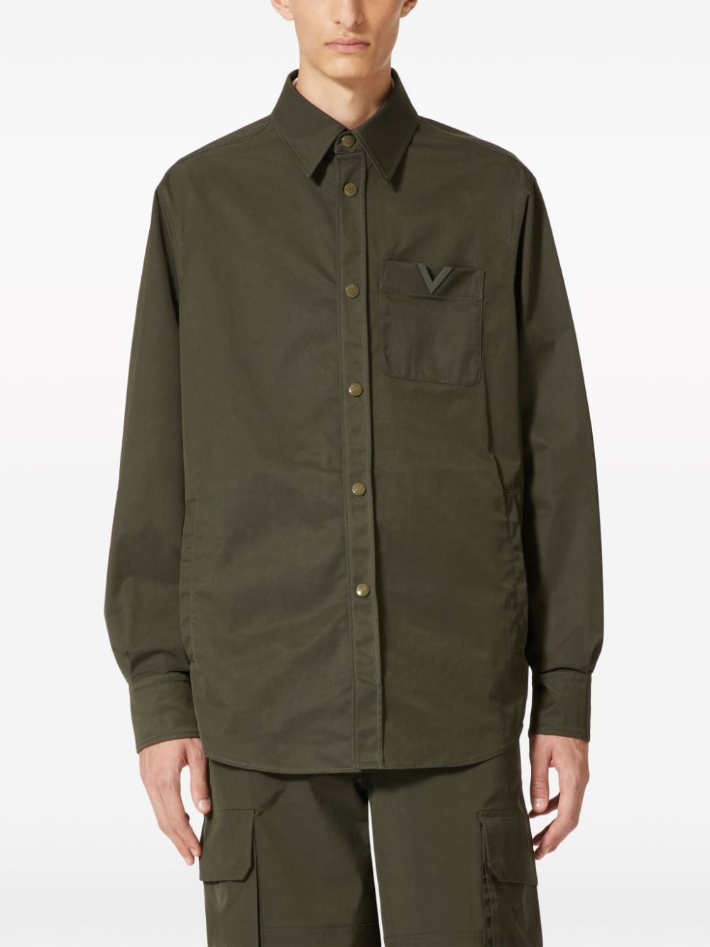 V-detail shirt jacket - 3