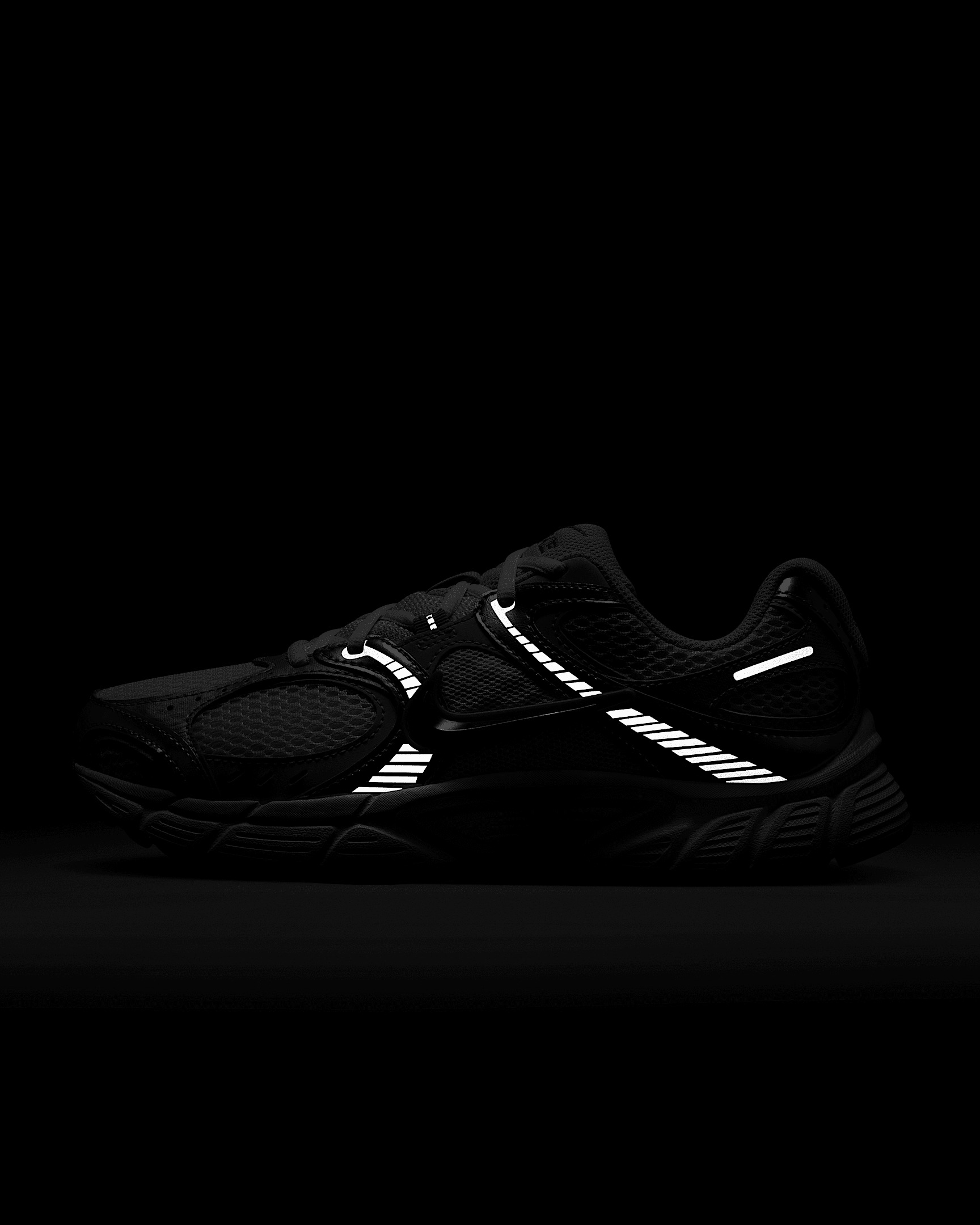 Nike V5 RNR Women's Shoes - 11