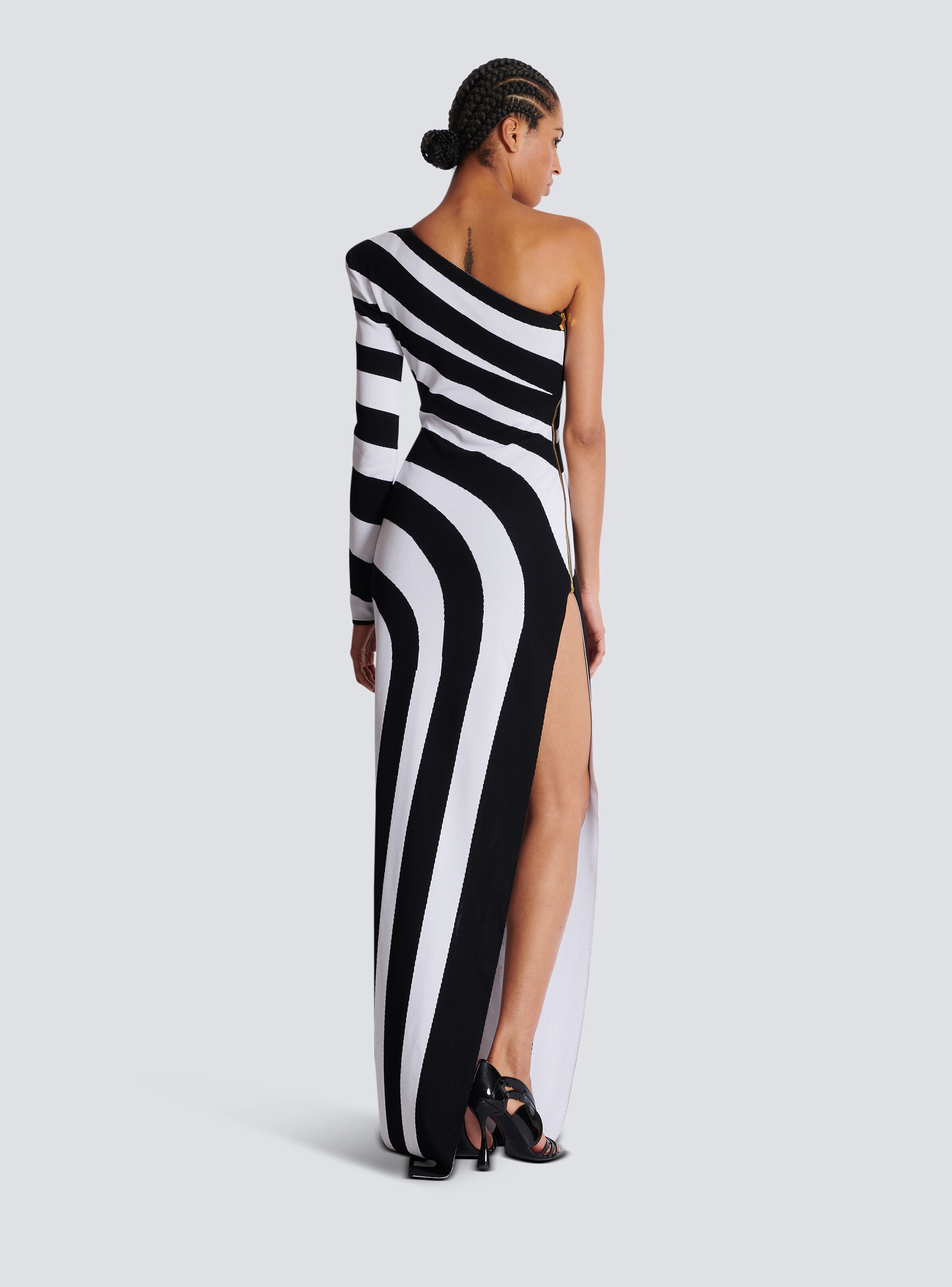 Long asymmetrical striped knit dress - 4