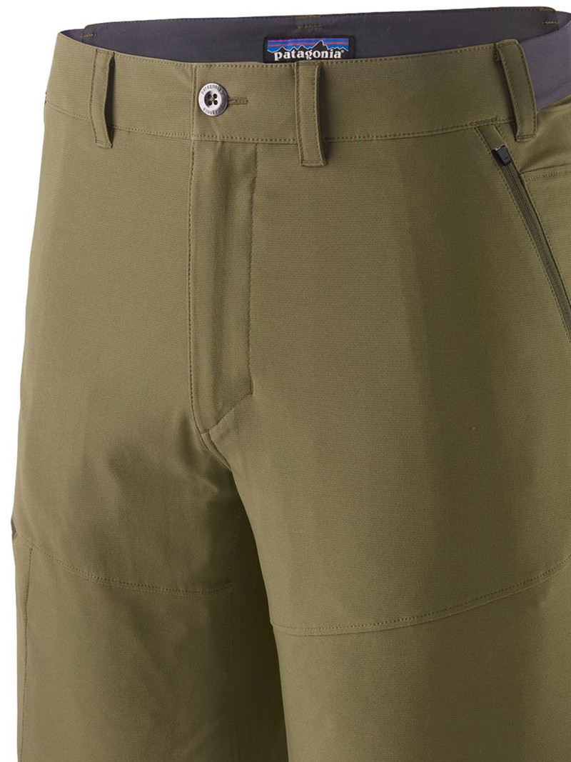 Patagonia pocket-fastening shorts outlook
