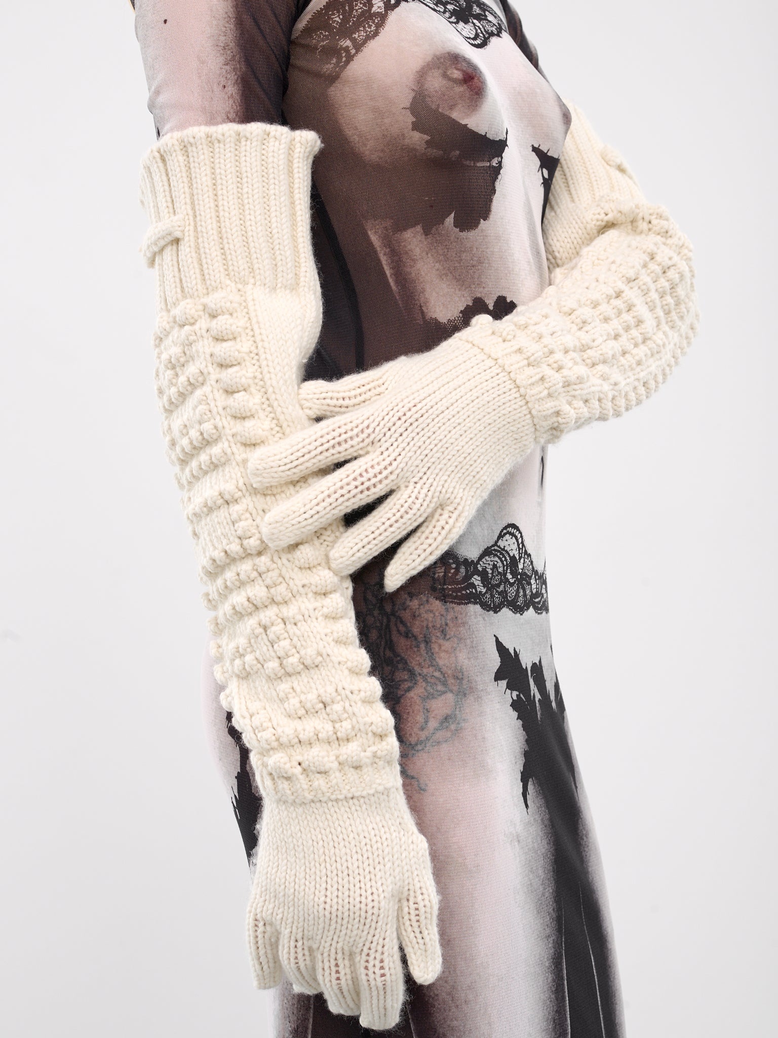 The Je T'aime Gloves - 3