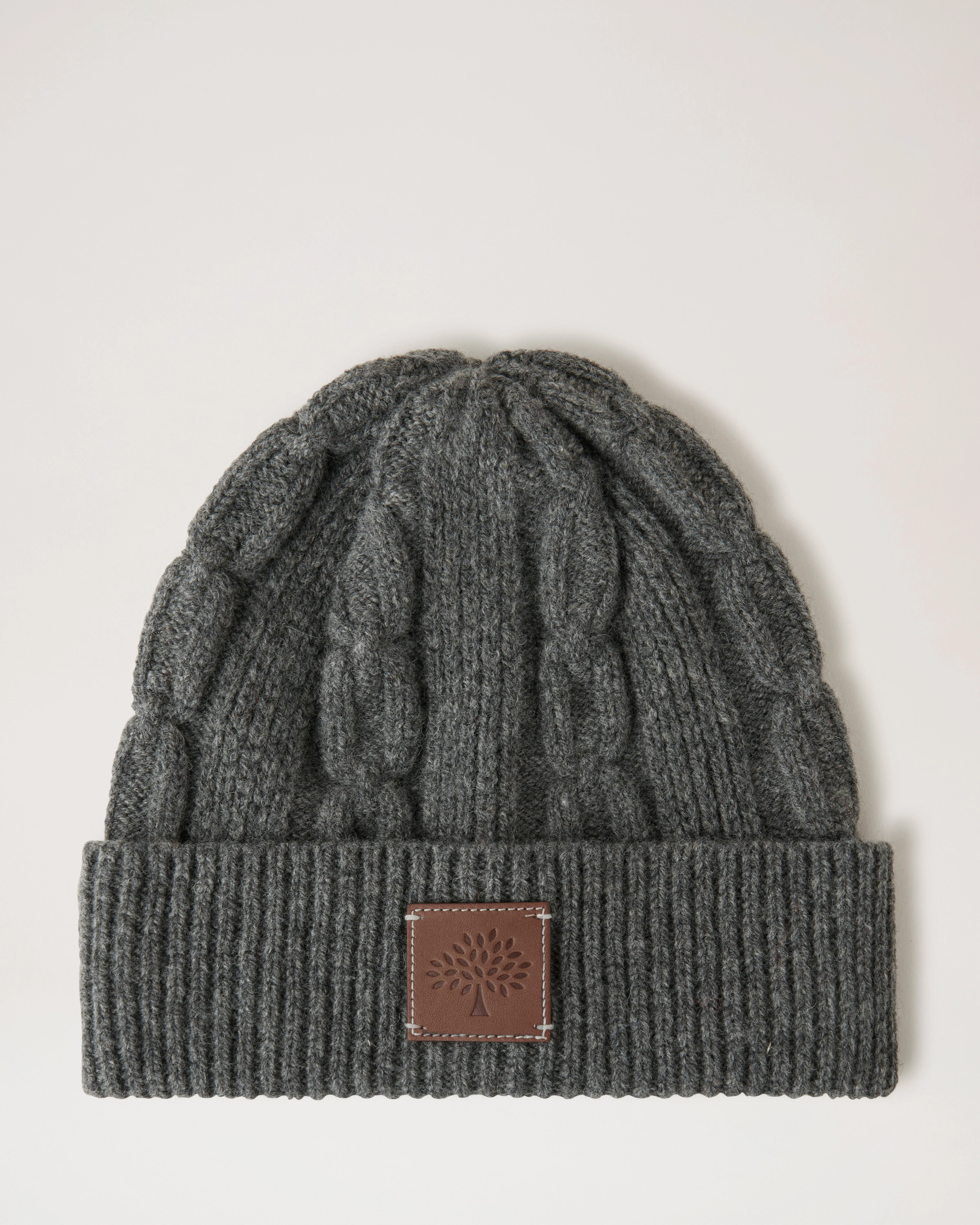 Cable Knit Beanie
Charcoal Lambswool - 1