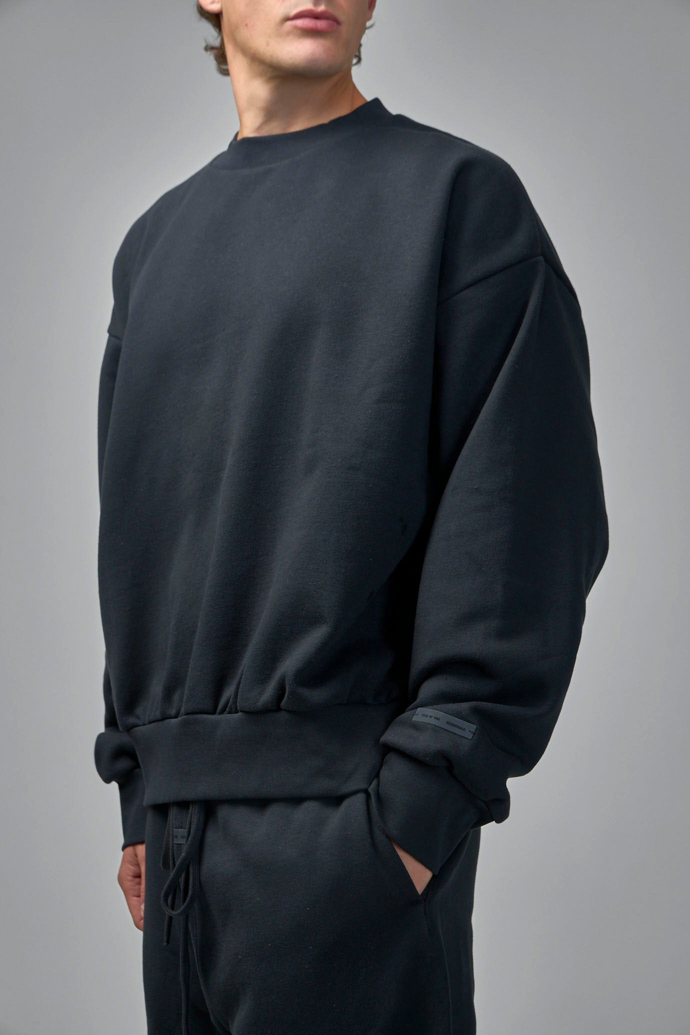 Classic Fit Fleece Crewneck - 3
