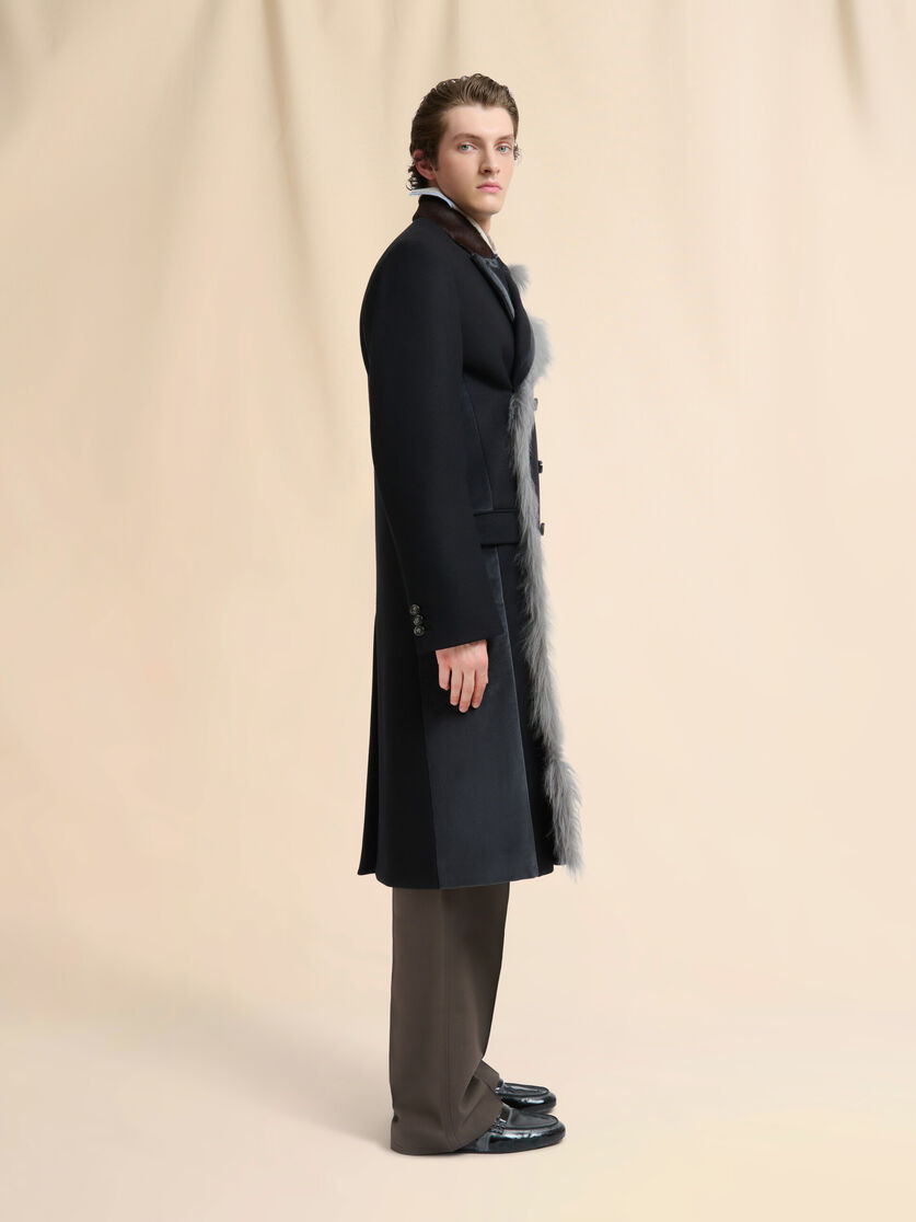 BLACK WOOL FELT COAT WITH FUR TRIM - 6