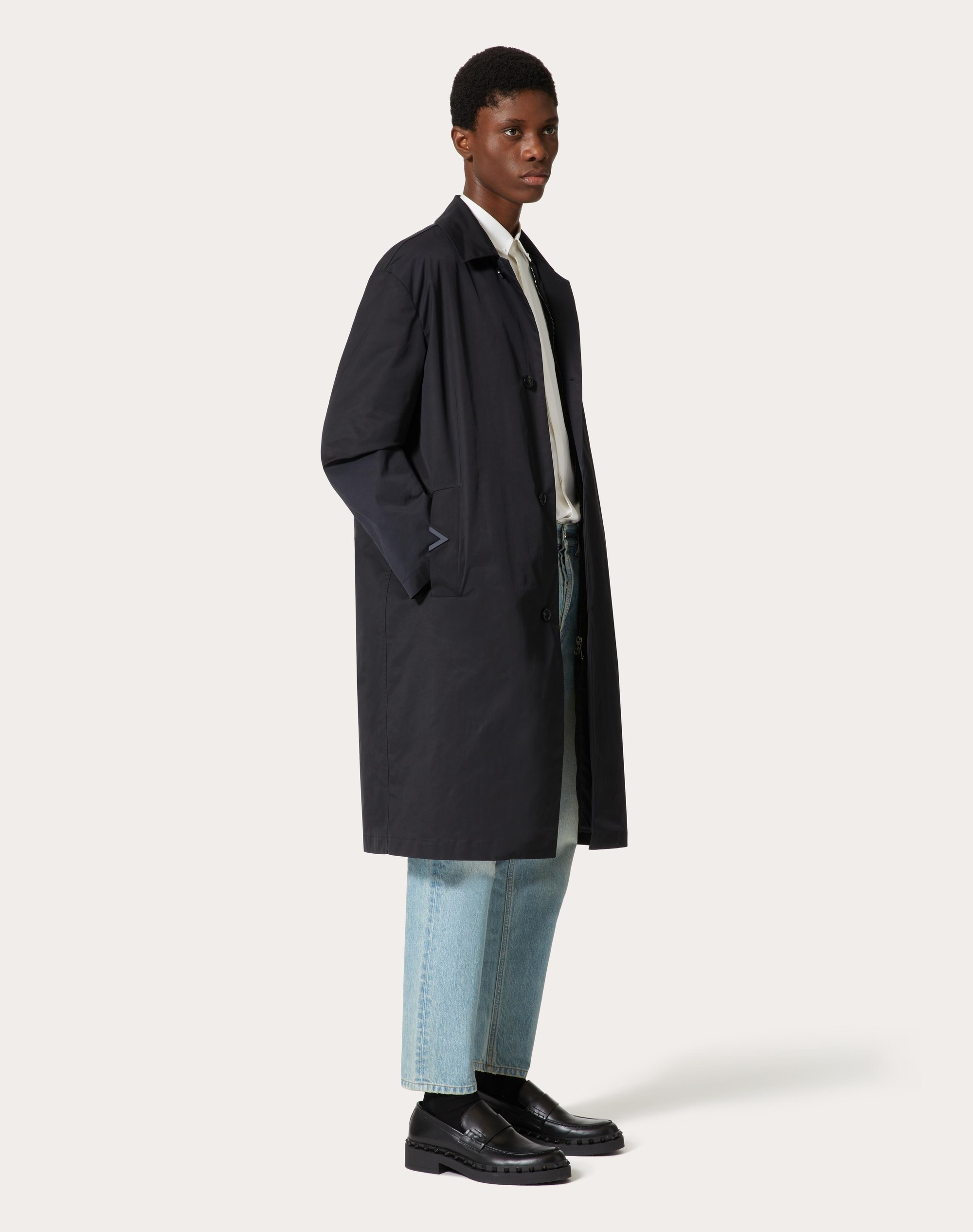 NYLON COAT WITH RUBBERIZED V DETAIL - 2