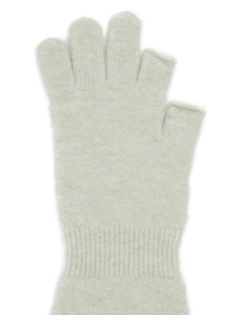 Runway gloves 3