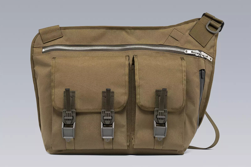 3A-1-COR Interops Einsatztasche Coyote 1