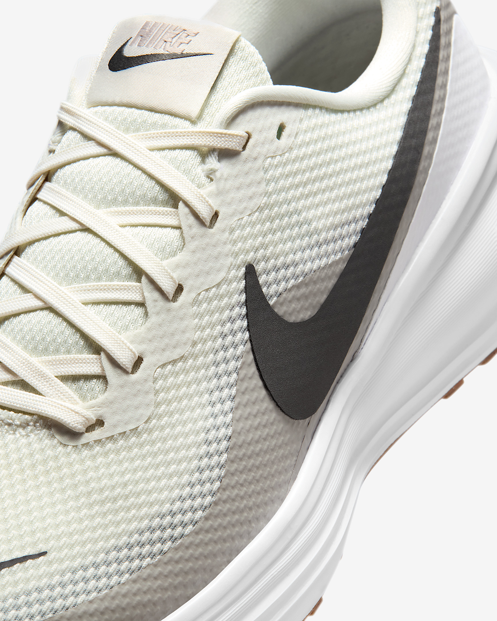 Nike Revolution 8 Men's Road Running Shoes - 7