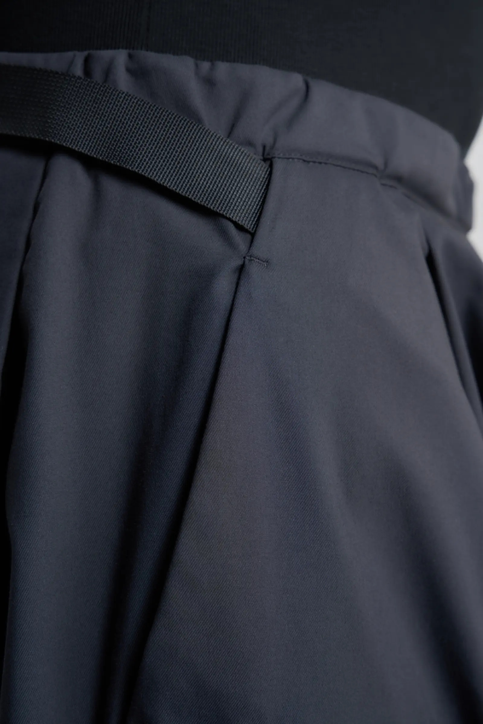 P36-CH Micro Twill Pleated Drawcord Trouser - 24