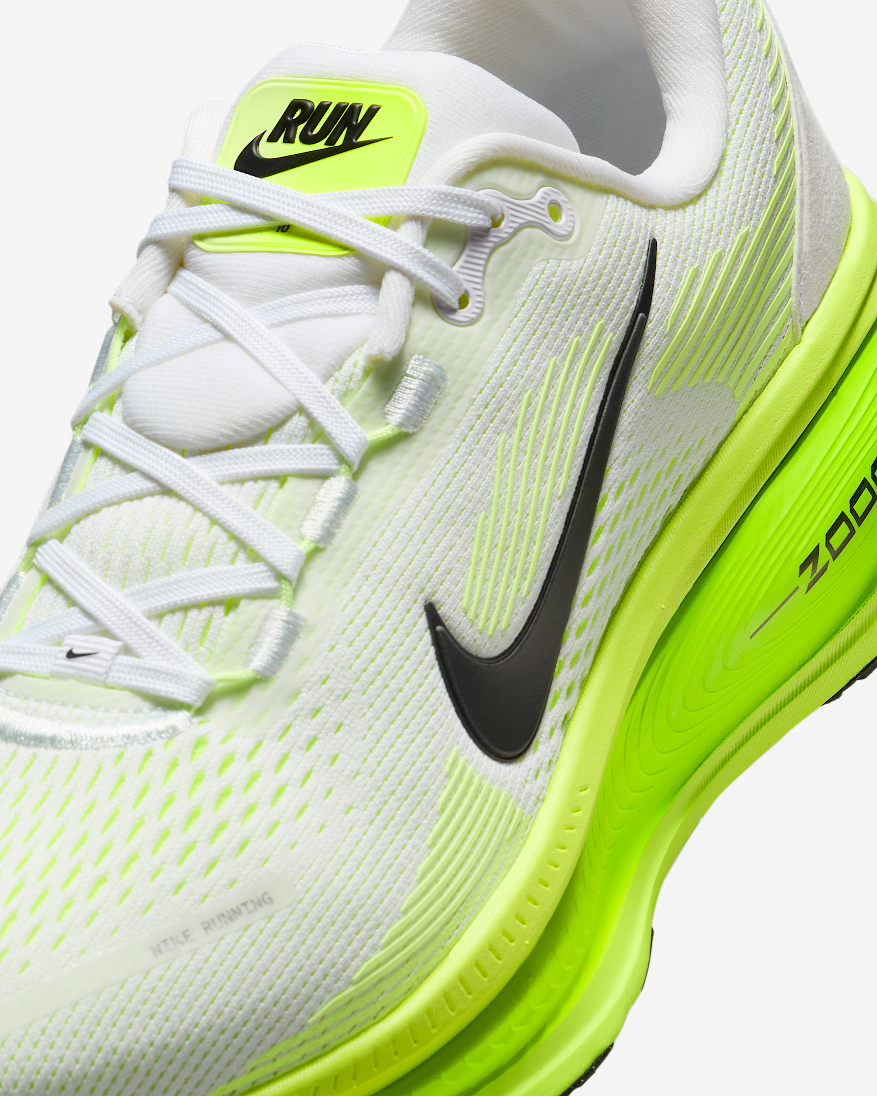 Nike Vomero 18 Women's Road Running Shoes - 7