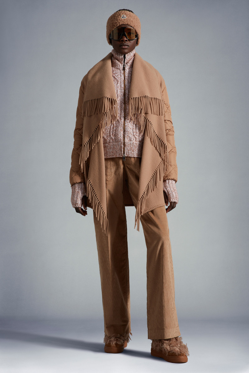 Moncler Wool Cape outlook