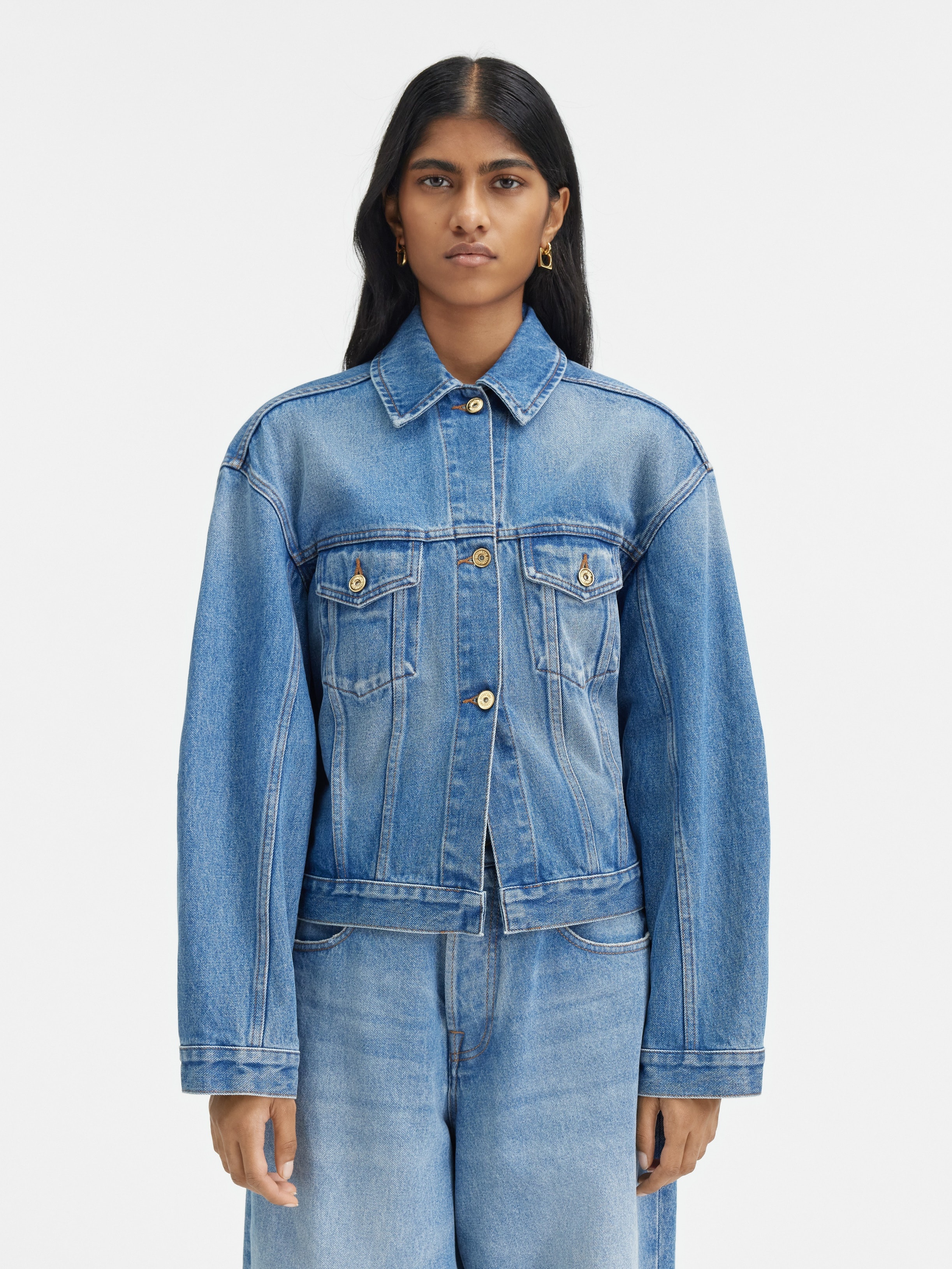 【JACQUEMUS】24ss La veste de-Nimes Jacquemus - LA VESTE DE-NIMES OBRA | HBX - Globally Curated