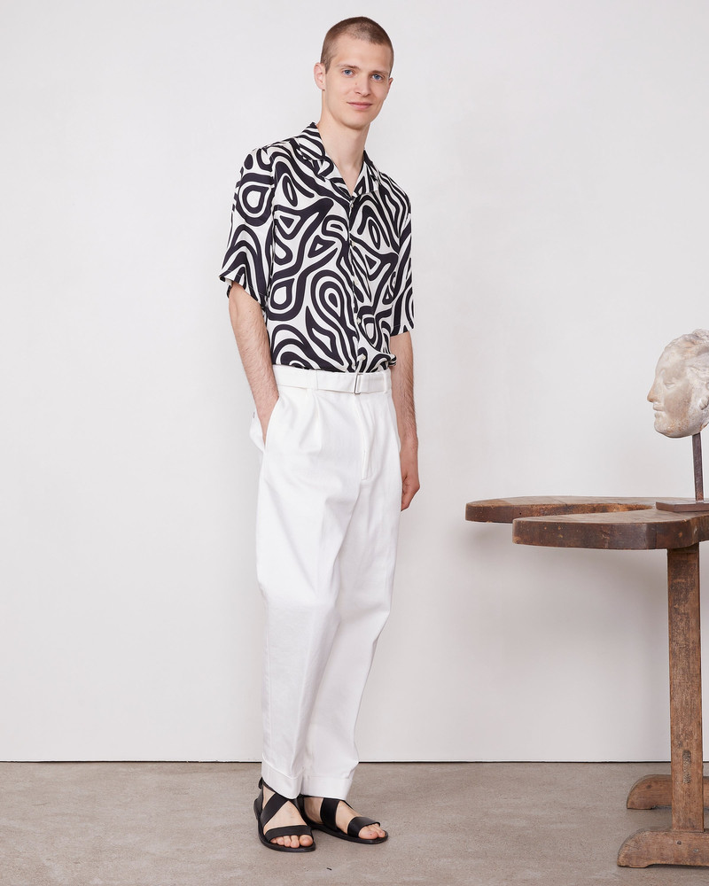 OFFICINE GÉNÉRALE HUGO PANTS outlook