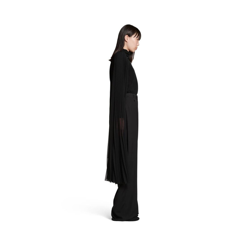 Skater Tailored Pants in Black 3