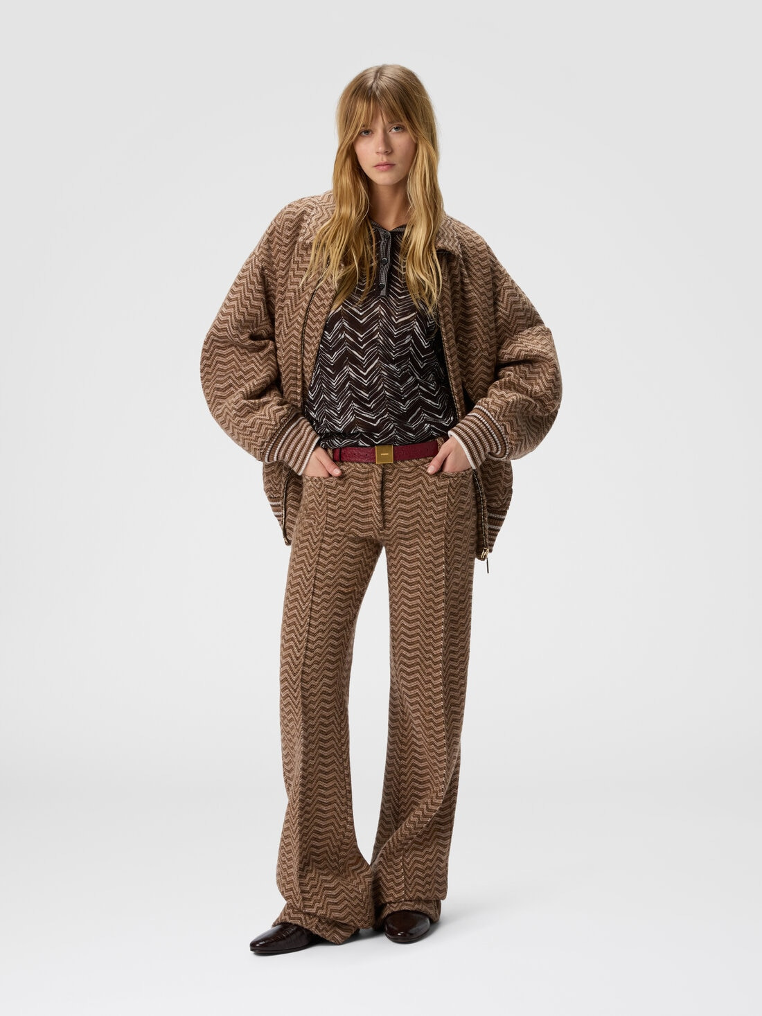 Men’s tailored trousers with chevron pattern - 2