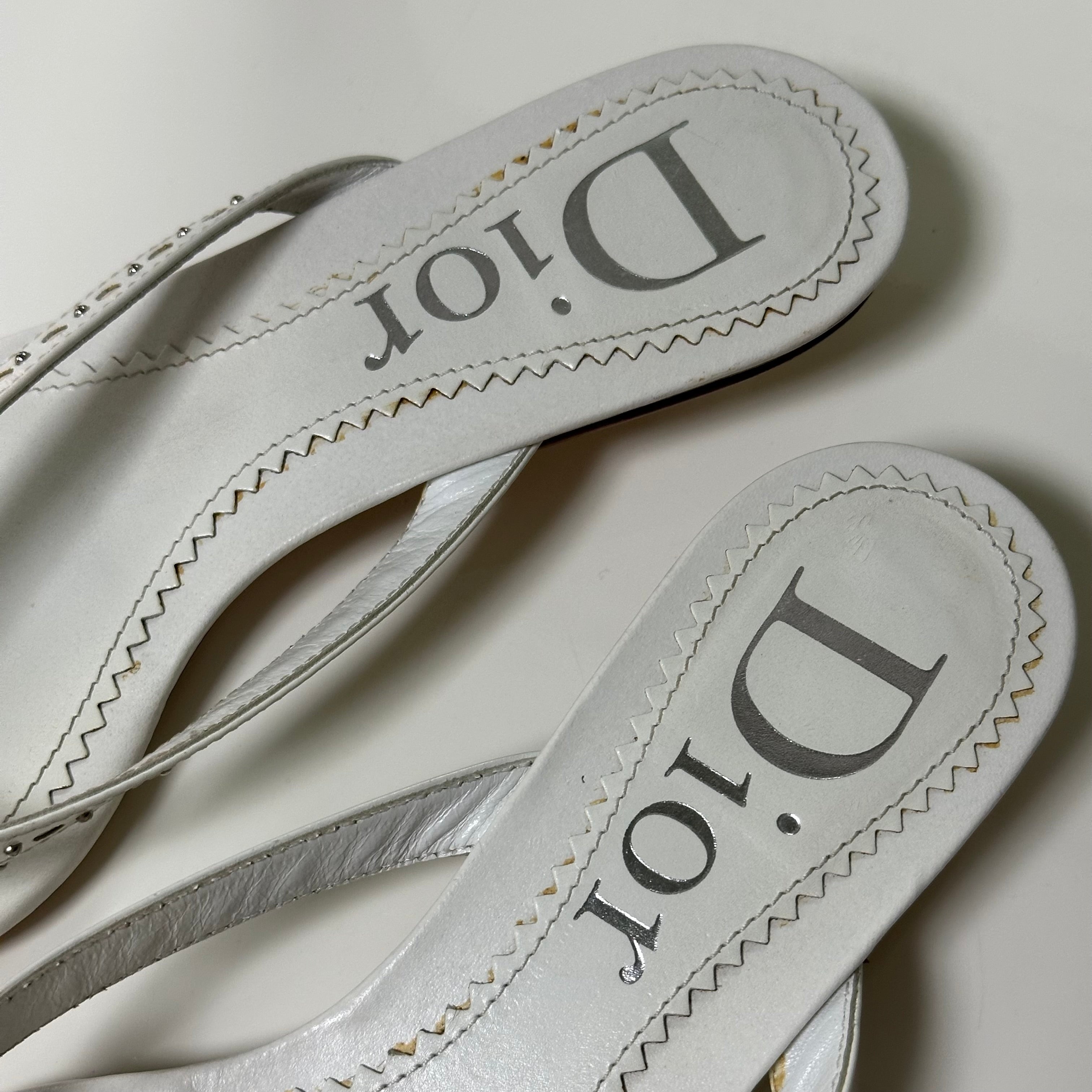 CHRISTIAN DIOR Spring Summer 2004 D'Trick Leather Studded Sandals - 6