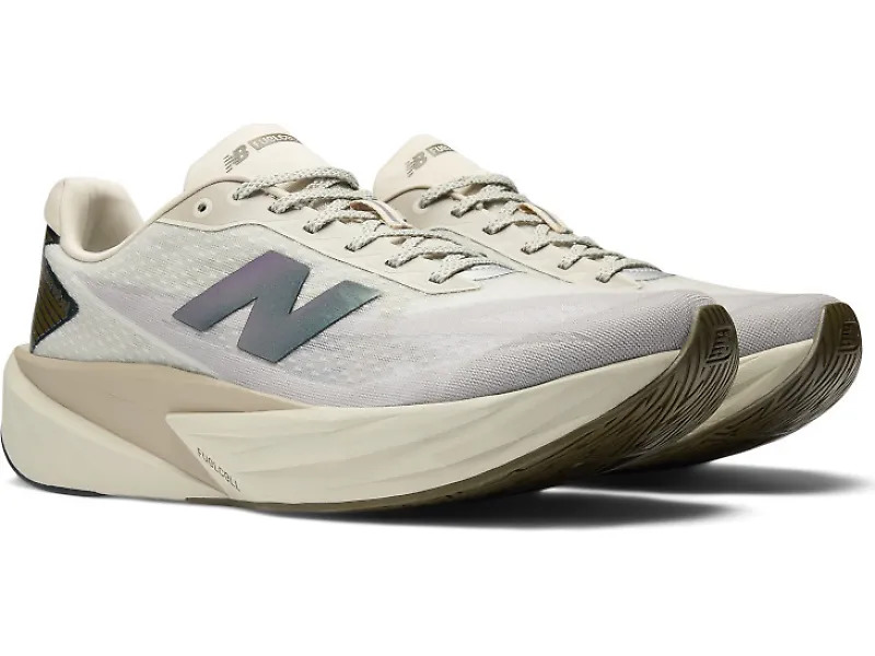 New Balance FuelCell Rebel v5 - 6