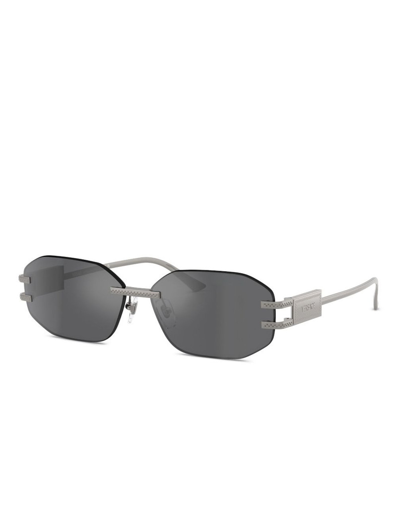VERSACE geometric-frame sunglasses outlook