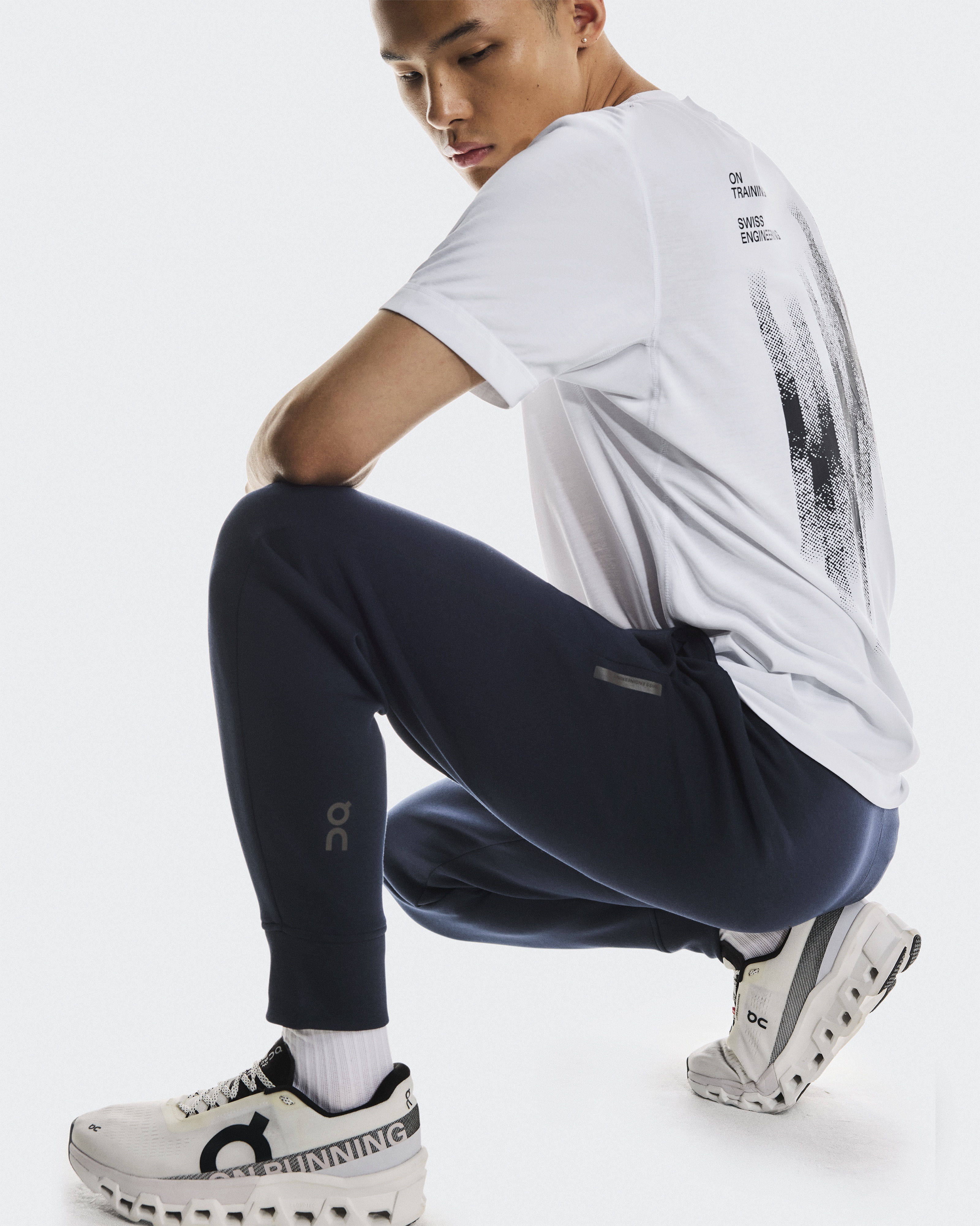 Focus Tech Sweatpants - 6