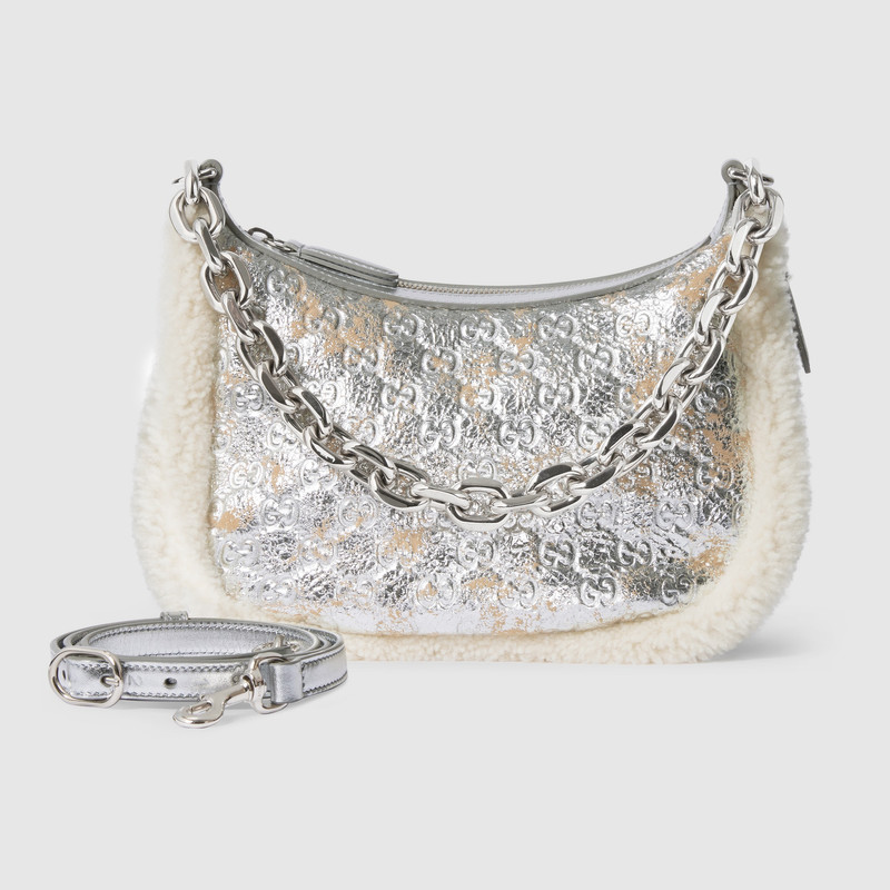GG Emblem medium shoulder bag 7