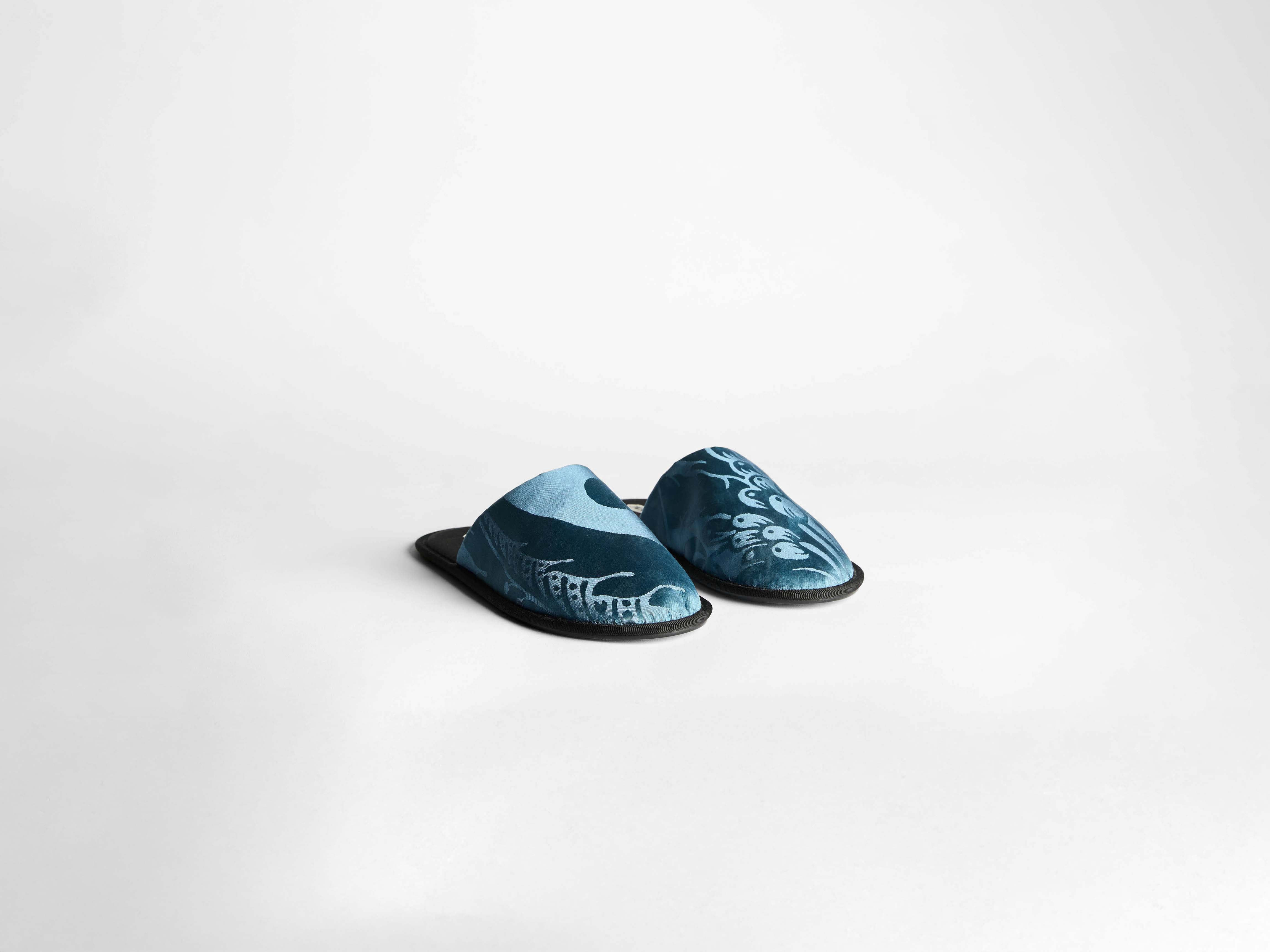 MENS CLOSE TOE SLIDES IN AIRFORCE BLUE - 2