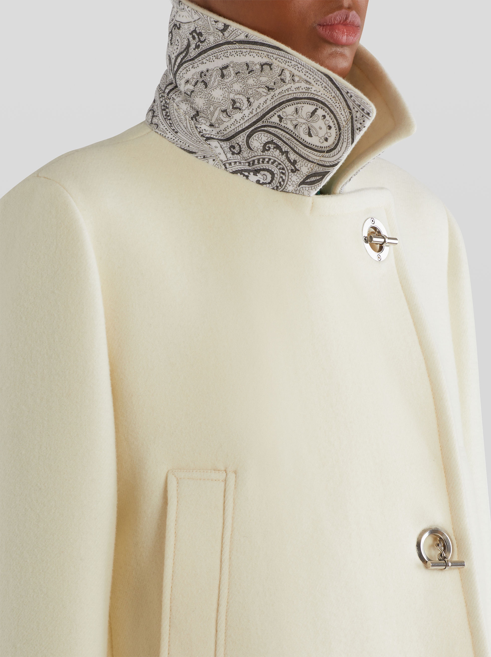 SHORT WOOL COAT - 2