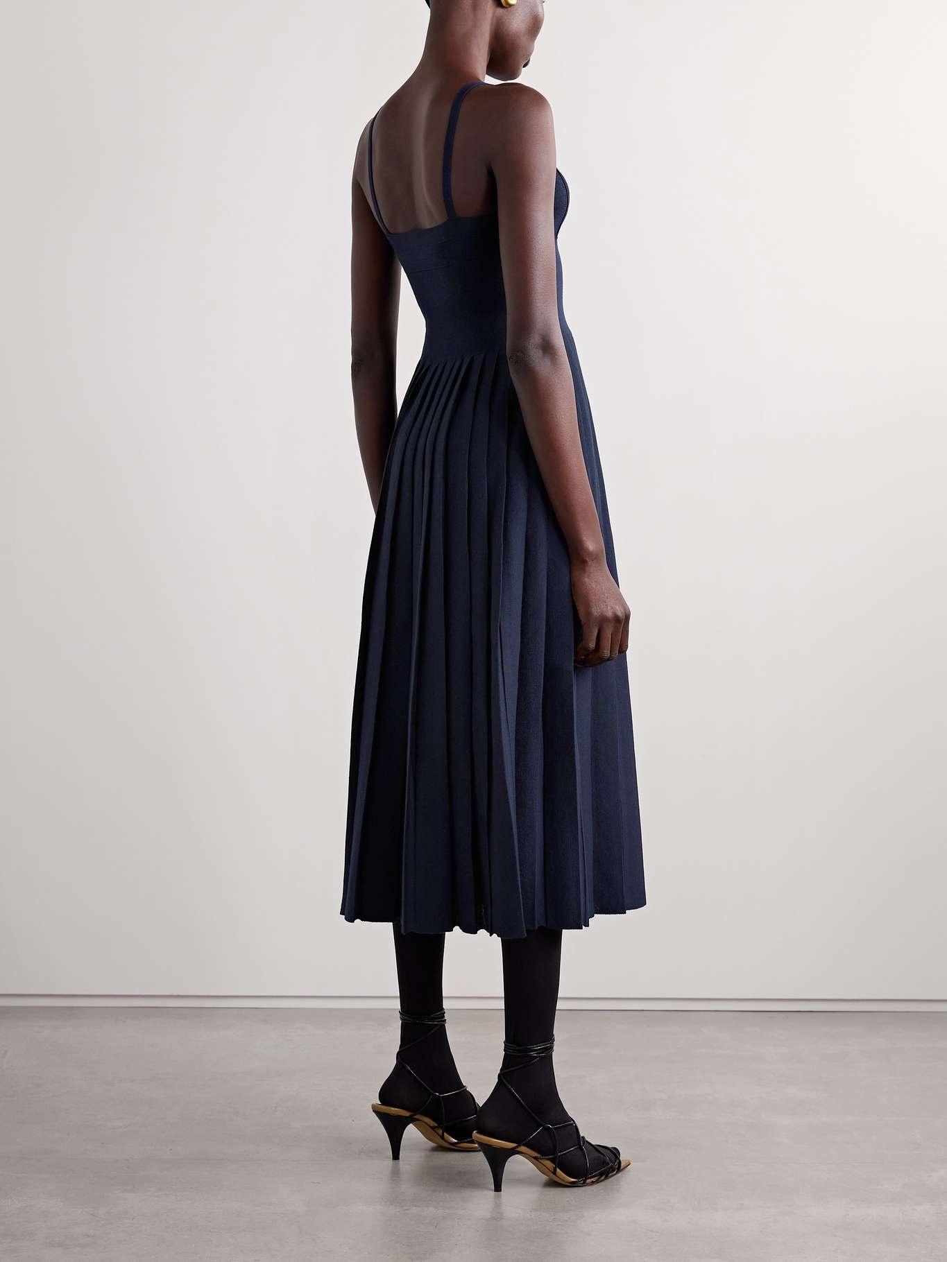 Elio pleated pointelle-trimmed wool-blend midi dress - 3