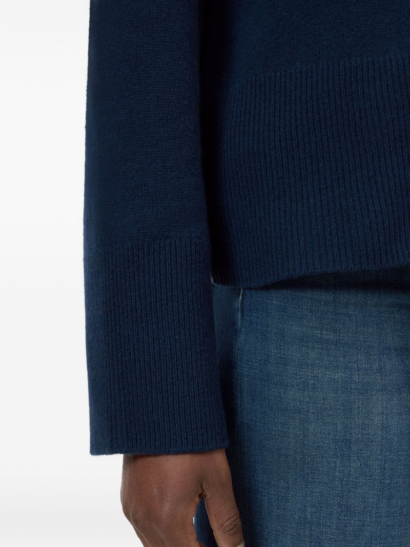 long-sleeve crew-neck sweater 6