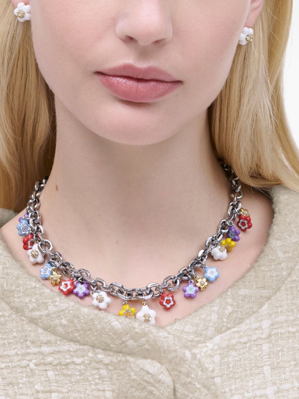 Daisy necklace - 2