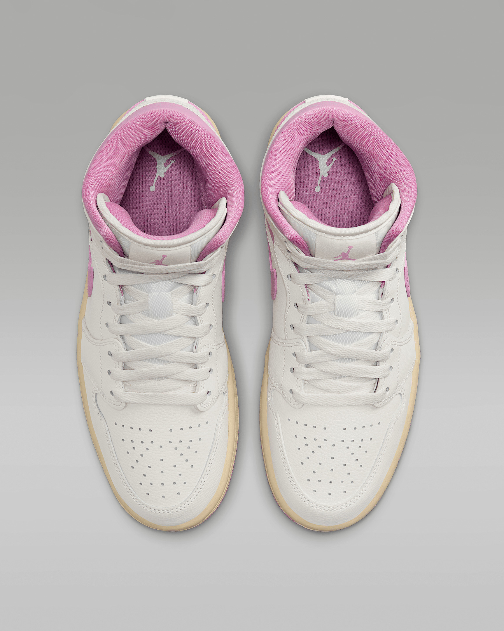 Air Jordan 1 Mid Women's Shoes - 4