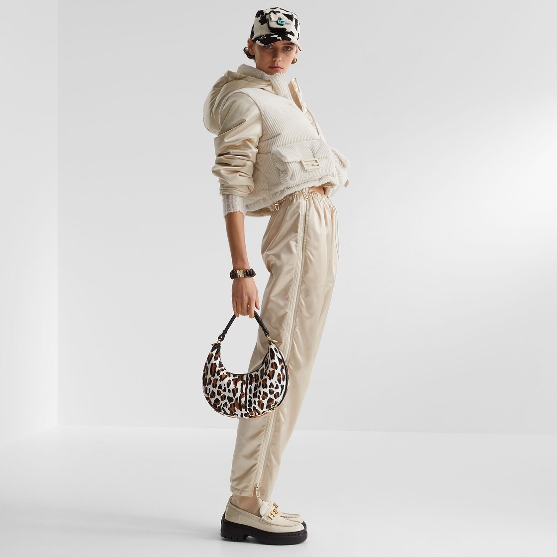 Pants - 4